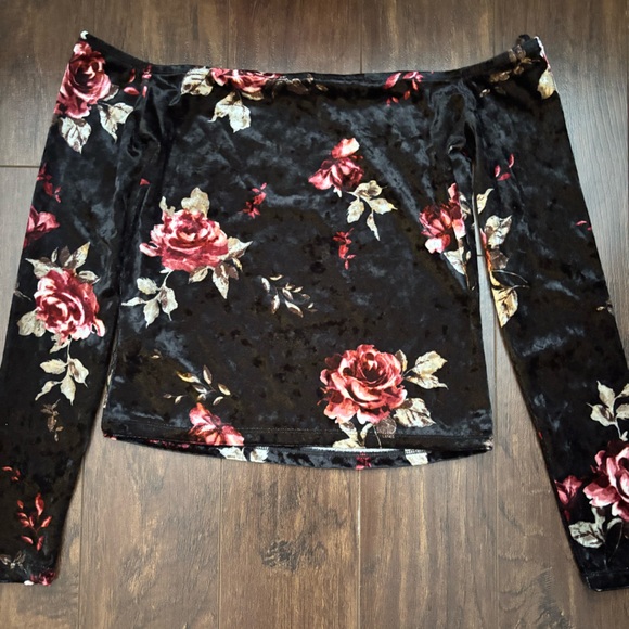 Garage off shoulder long sleeve - Picture 2 of 3